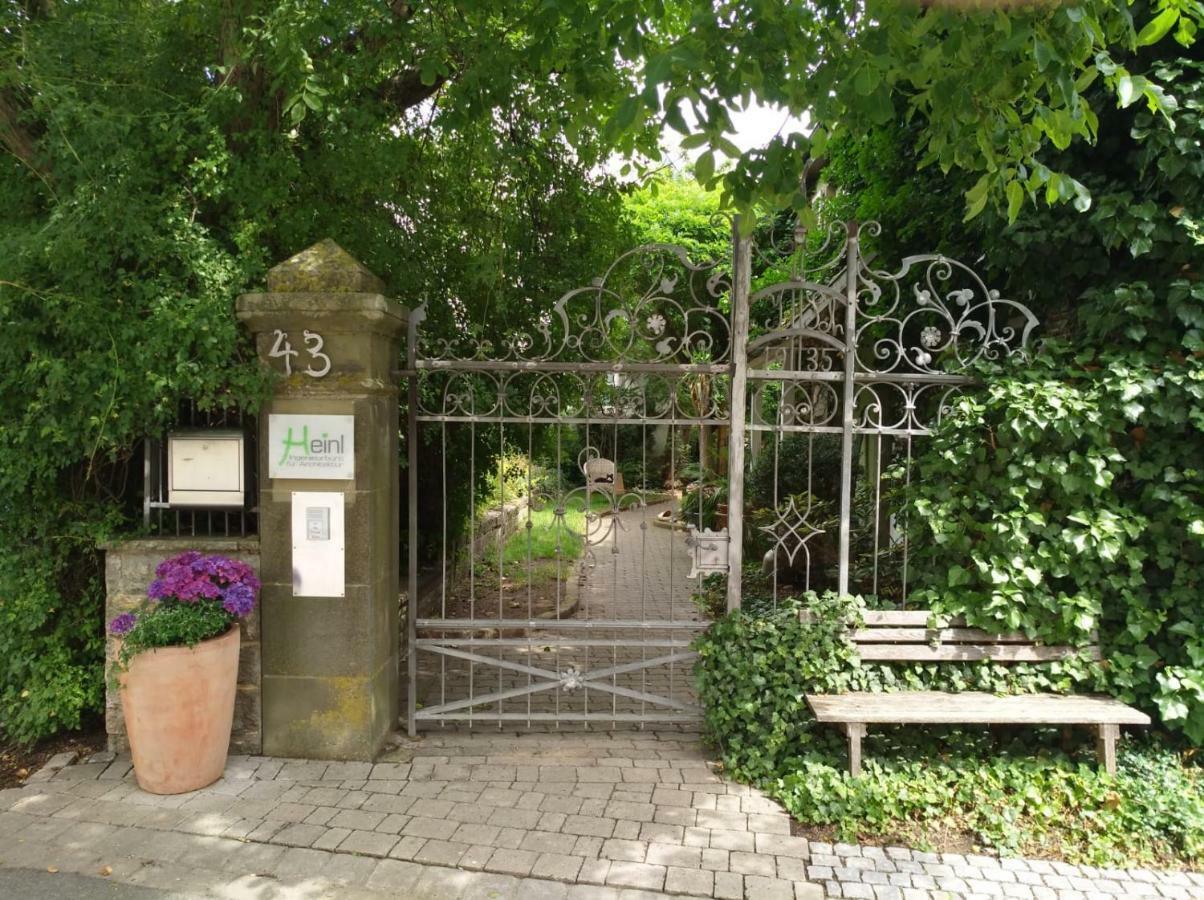 Into The Green Apartment Markt Nordheim ภายนอก รูปภาพ